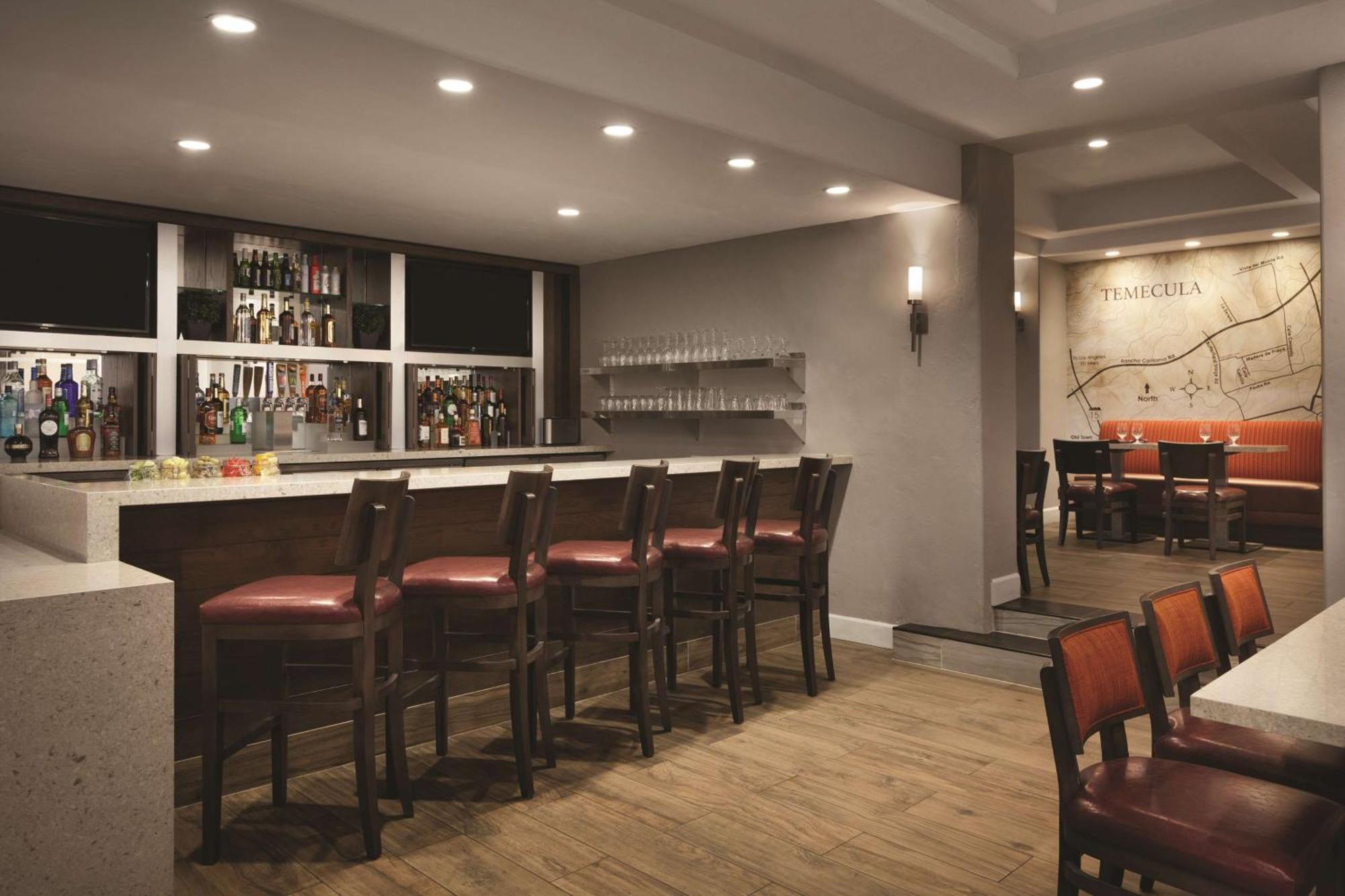 Embassy Suites By Hilton Temecula Valley Wine Country Exterior foto