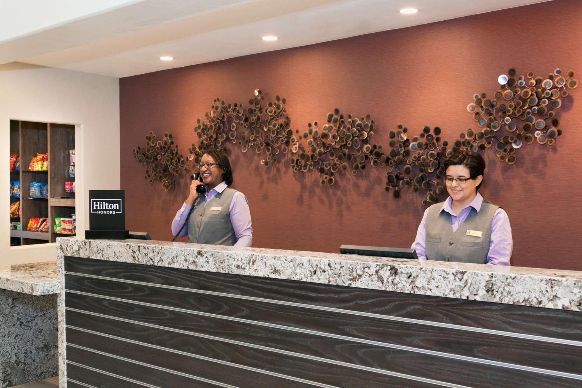 Embassy Suites By Hilton Temecula Valley Wine Country Exterior foto