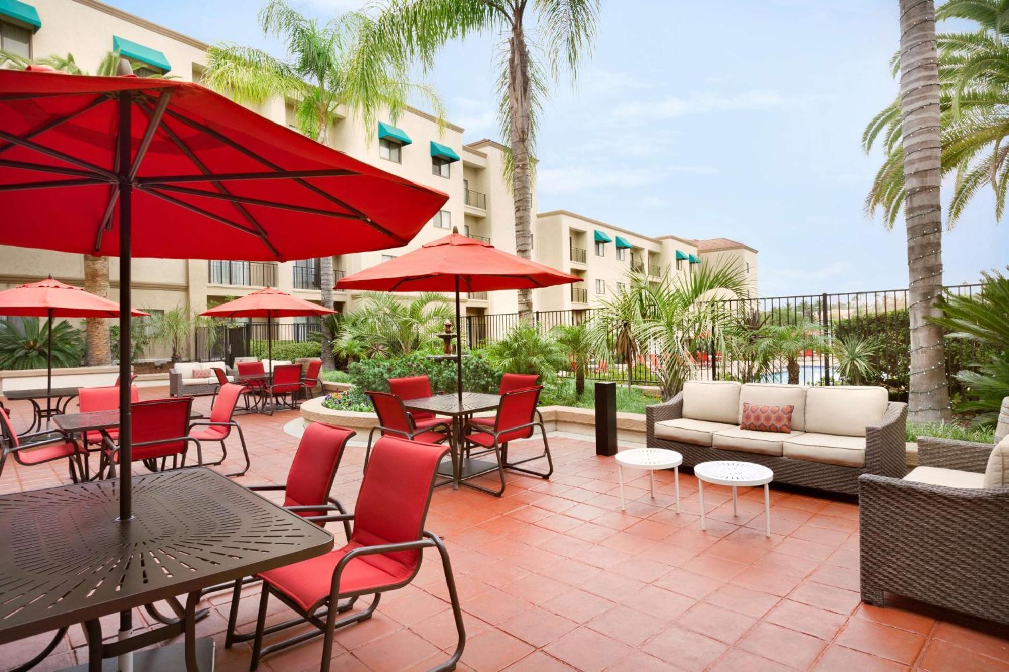 Embassy Suites By Hilton Temecula Valley Wine Country Exterior foto